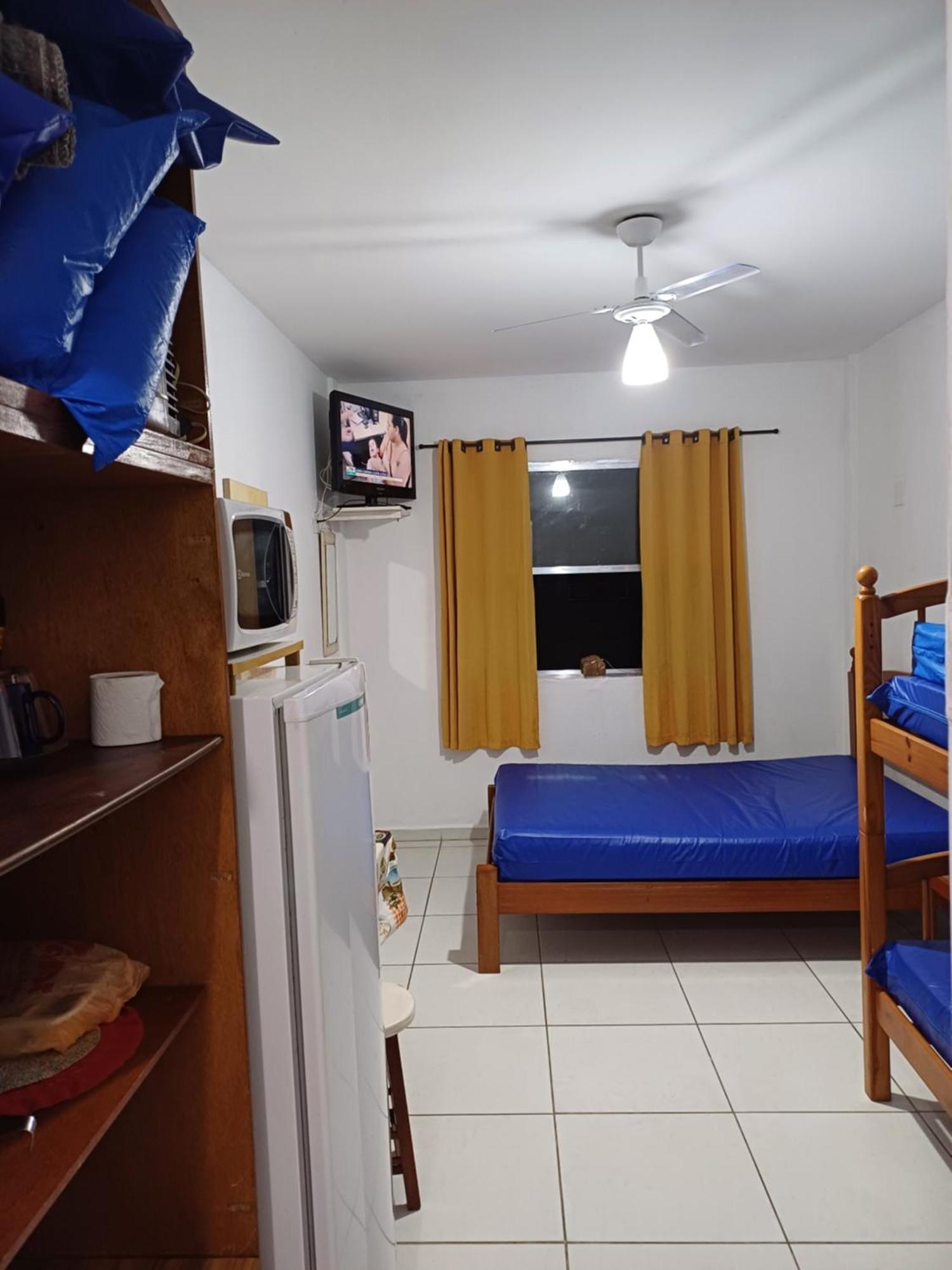 Kitnet Simples Na Ponta Da Praia ,Santos, A Uma Quadra Da Praia, Proximo Ao Aquario Zimmer foto